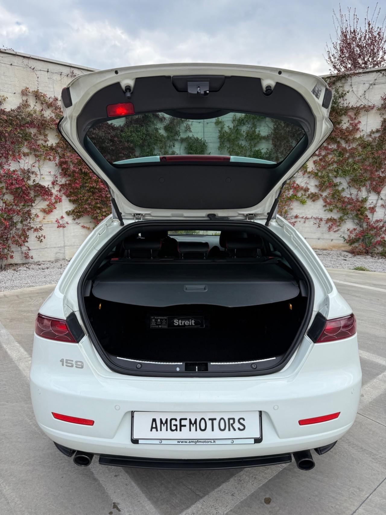 Alfa Romeo 159 Turismo internazionale 1750 TBI