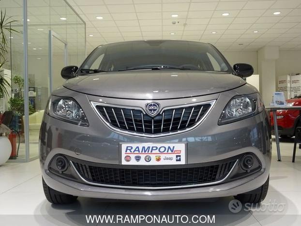 Lancia Ypsilon 1.0 FireFly 5 porte S&S Hybrid...