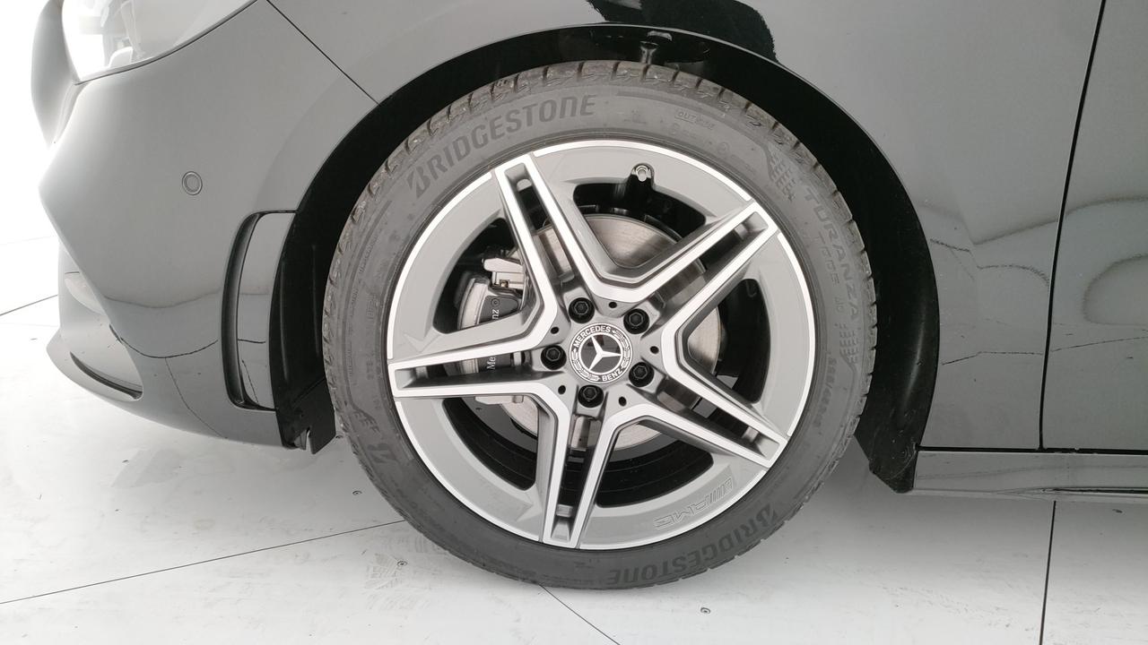 Mercedes-Benz B 180 d