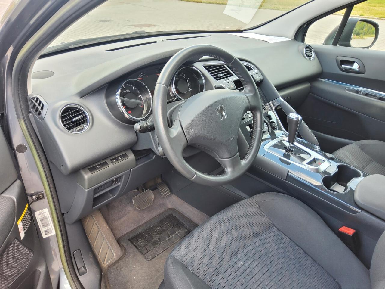 Peugeot 3008 1.6 e-HDi 112CV cambio robotizzato Stop&Start Allure