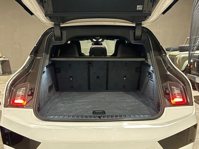 BMW iX xDrive40 Pacchetto Sportivo