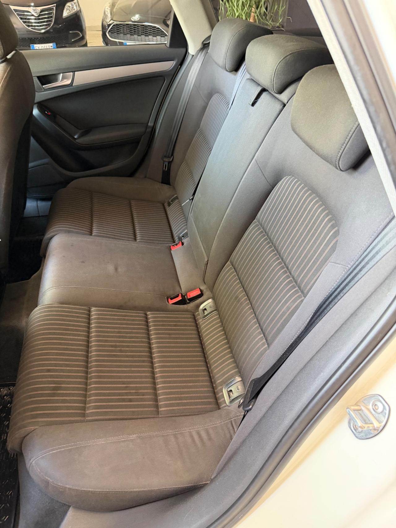 Audi A4 Avant 2.0 TDI 143CV Tetto Apribile