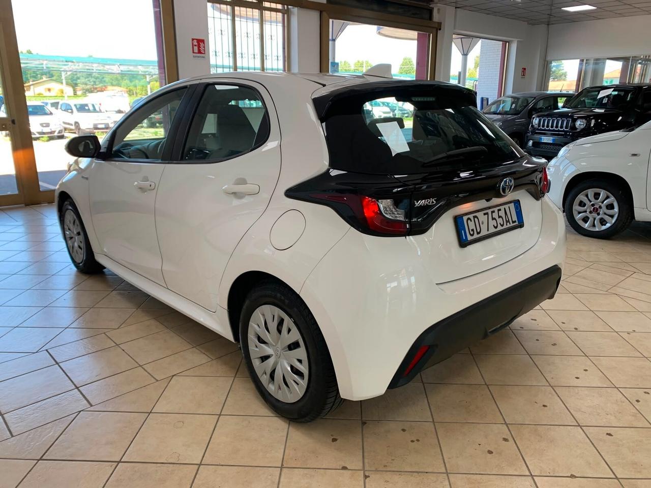 Toyota Yaris 1.5 Hybrid 5p. Business *IVA DEDUCIBILE*
