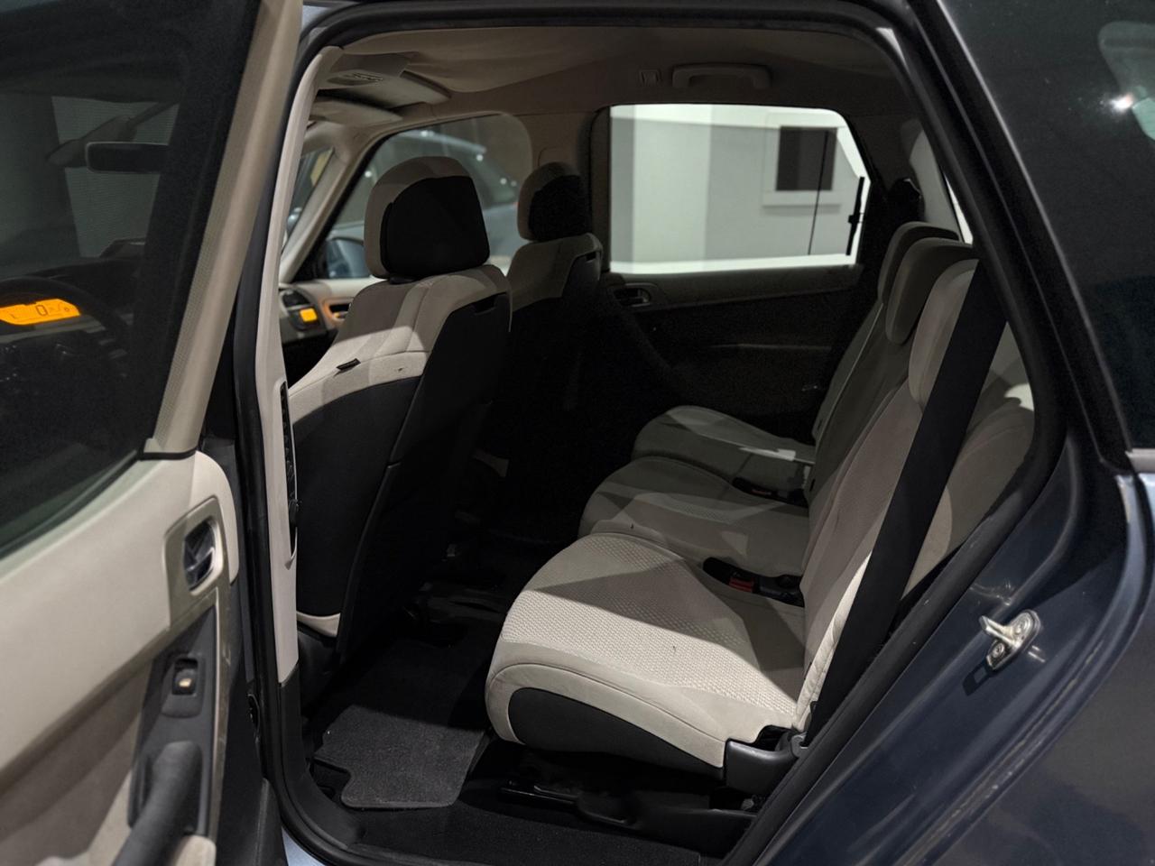 Citroen C4 Picasso 1.6 HDI ELEGANCE Per Neopatentati