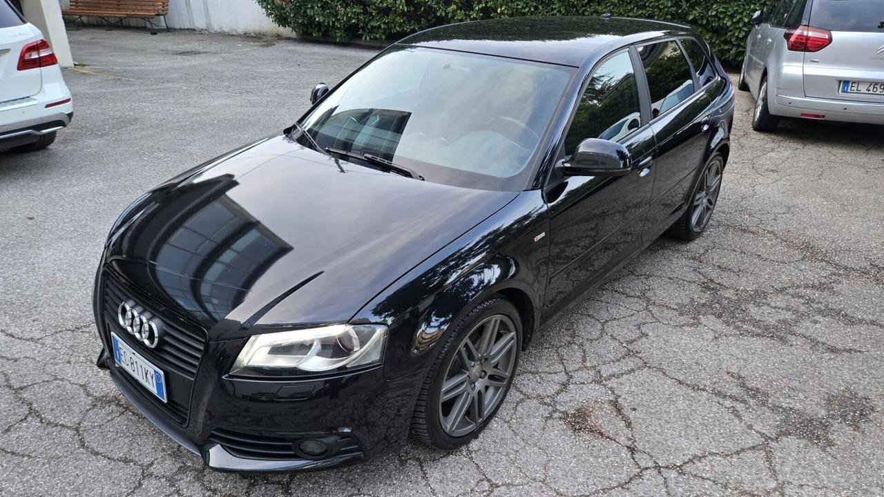 Audi A3 SPB 1.6 TDI 105 CV x Neopatentati