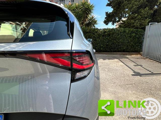 KIA Sportage 1.6 136 CV Mild Hybrid Business