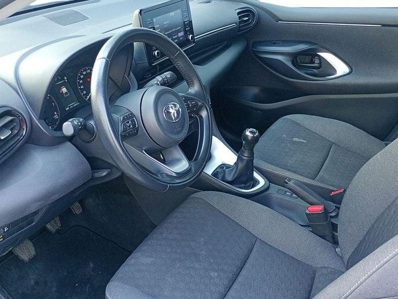 Toyota Yaris 1.0 VVT-i Active