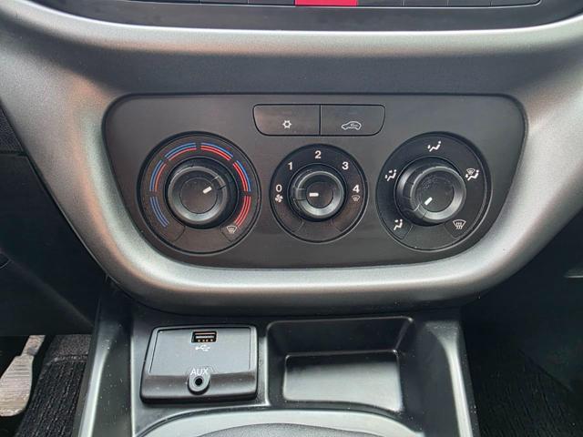 FIAT Doblo Doblò 1.4 T-Jet 16V Natural Power Easy