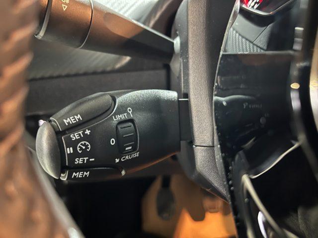 PEUGEOT 208 1.2 T 100CV S&S 5 p Active/Nav./Park/CarPlay/LED