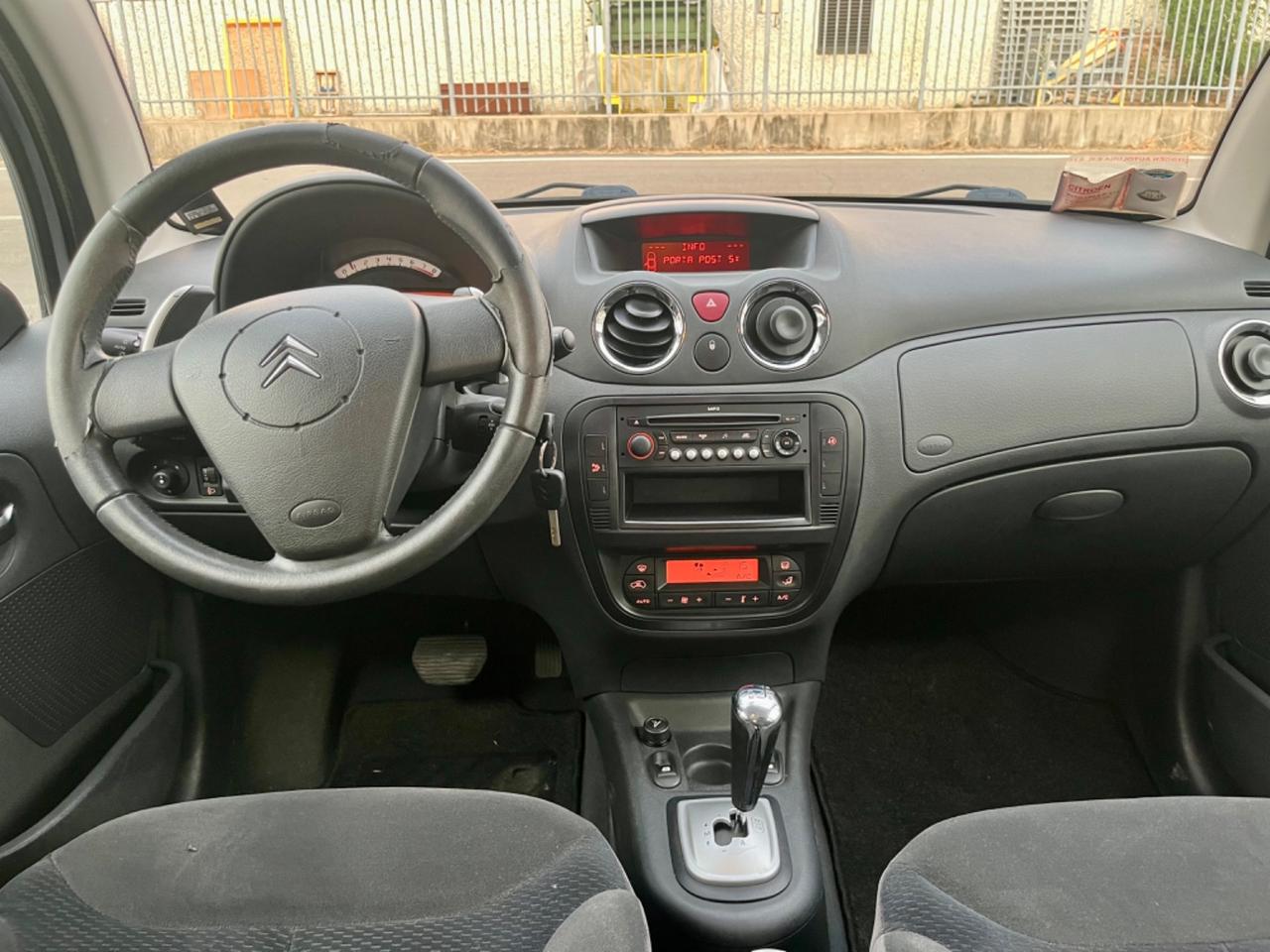 Citroen C3 1.4benz 2008 60.000km cambio automatico perfetta