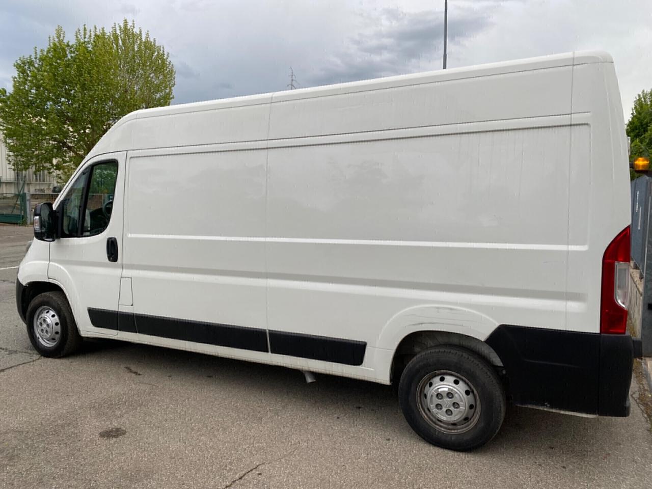 Citroen Jumper 33 BlueHDi 140 S&S PLM-TM Furgone