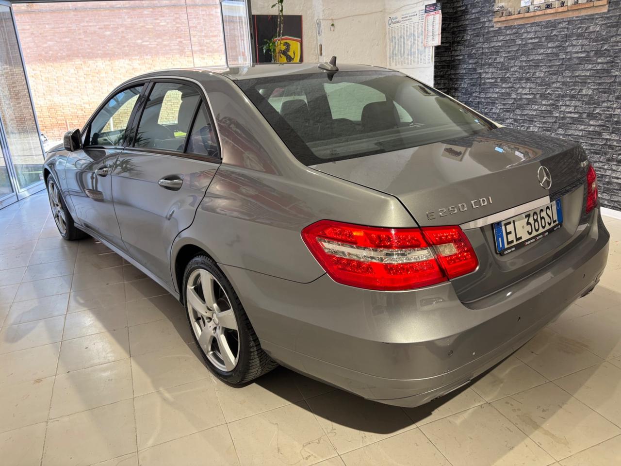 Mercedes-benz E 250 CDI BlueEFFICIENCY 4M. Avantgarde