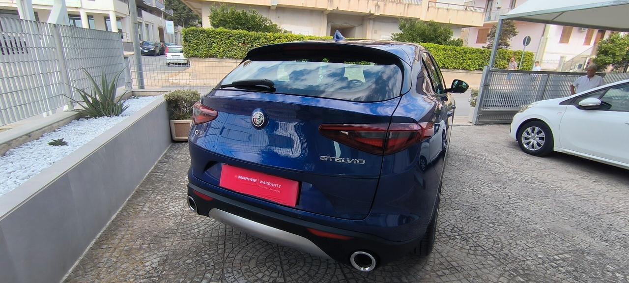 Alfa Romeo Stelvio 2.2 Turbodiesel 190 CV AT8 Q4 Sprint