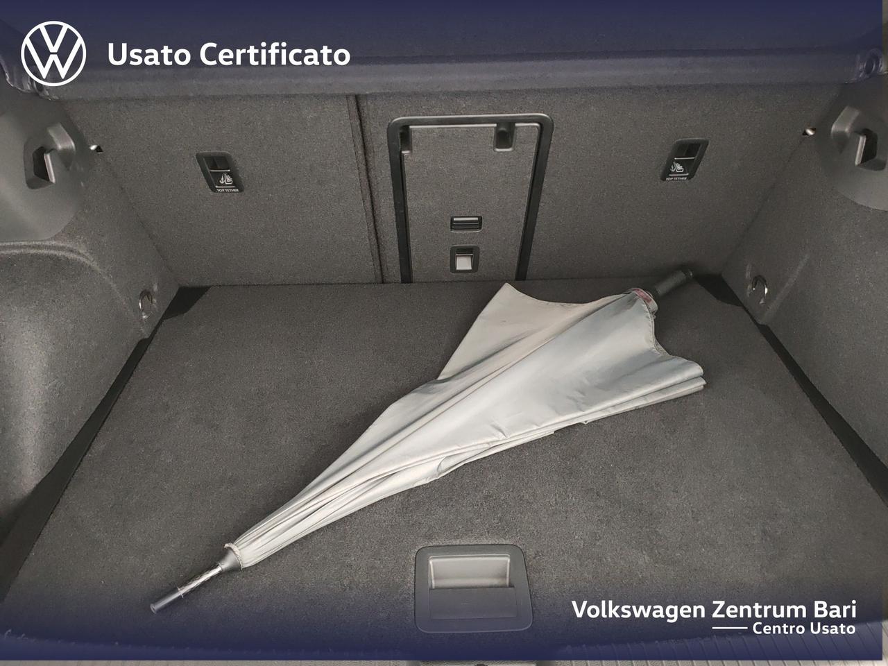 Volkswagen Golf 1.0 etsi evo life 110cv dsg