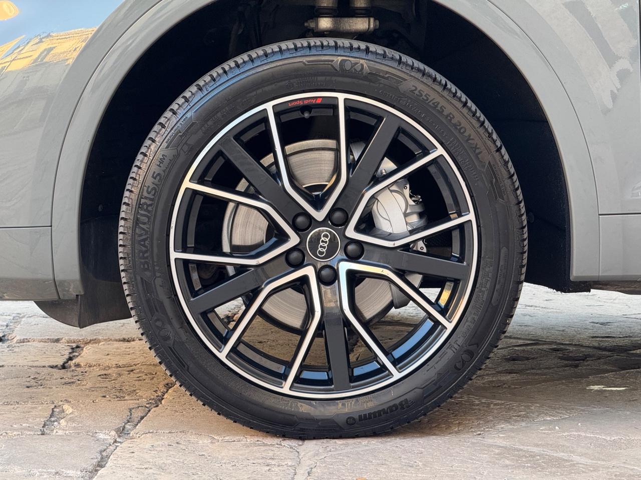 Audi Q5 40 TDI 204 CV MHEV S TRONIC QUATTRO LINE EDITION
