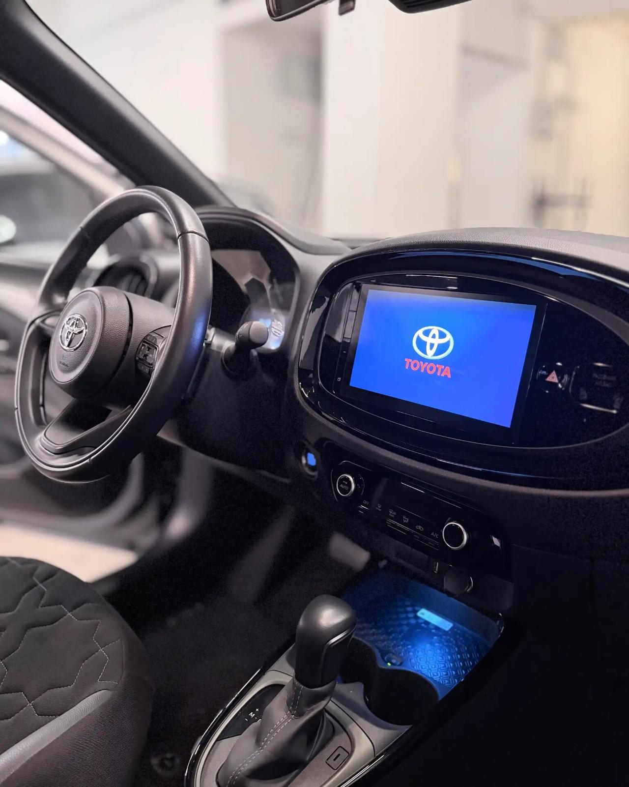 Toyota Aygo X 1.0 VVT-i 72 CV 5 porte Lounge S-CVT