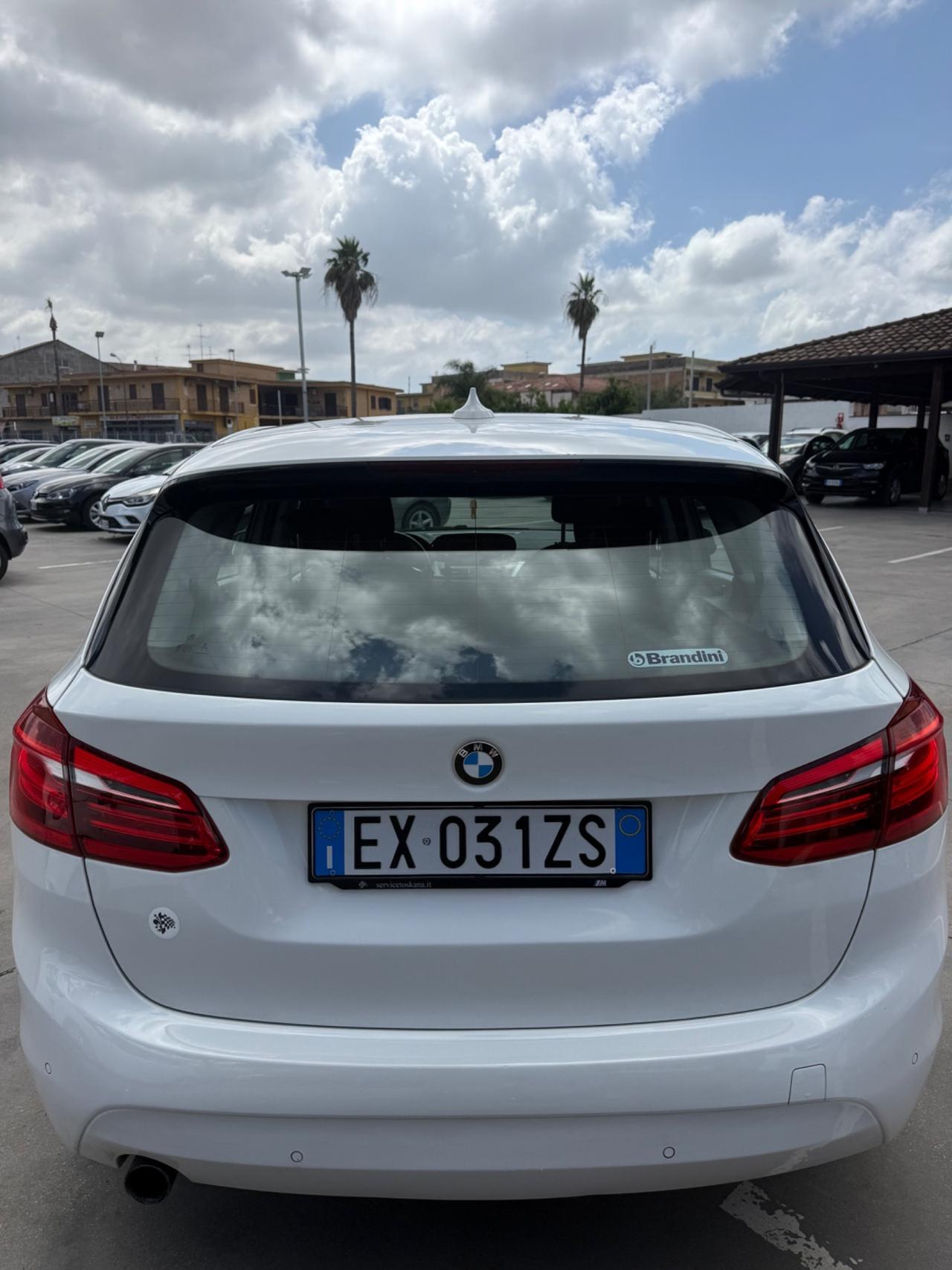 Bmw Serie 2 gran tourer 1.5 Full optional