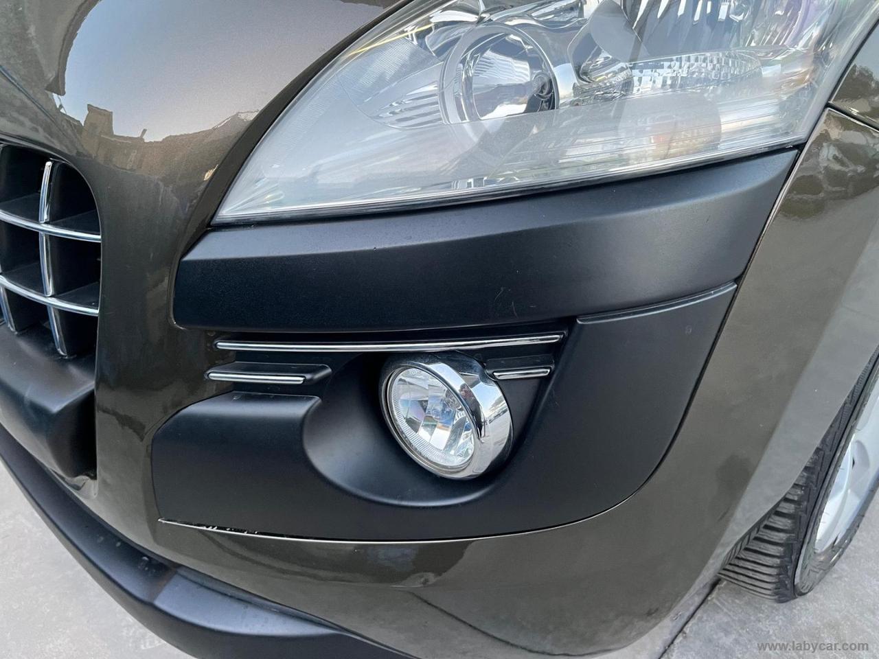 PEUGEOT 3008 1.6 HDi 110 CV ca. robot. Premium C.AUTOMATICO