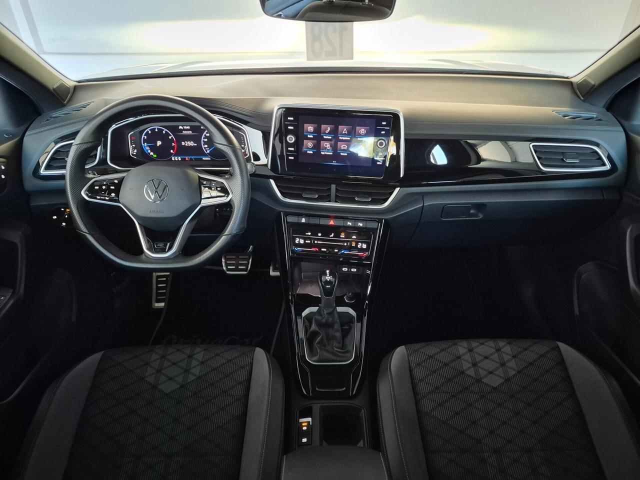 Volkswagen T-Roc 1.5 TSI R-LINE DSG LED APPLE CAR PLAY/ANDROID AUTO RETROCAMERA ACC WIRELESS VETRI PRIVACY AMBIENT LIGHT COCKPIT PRO