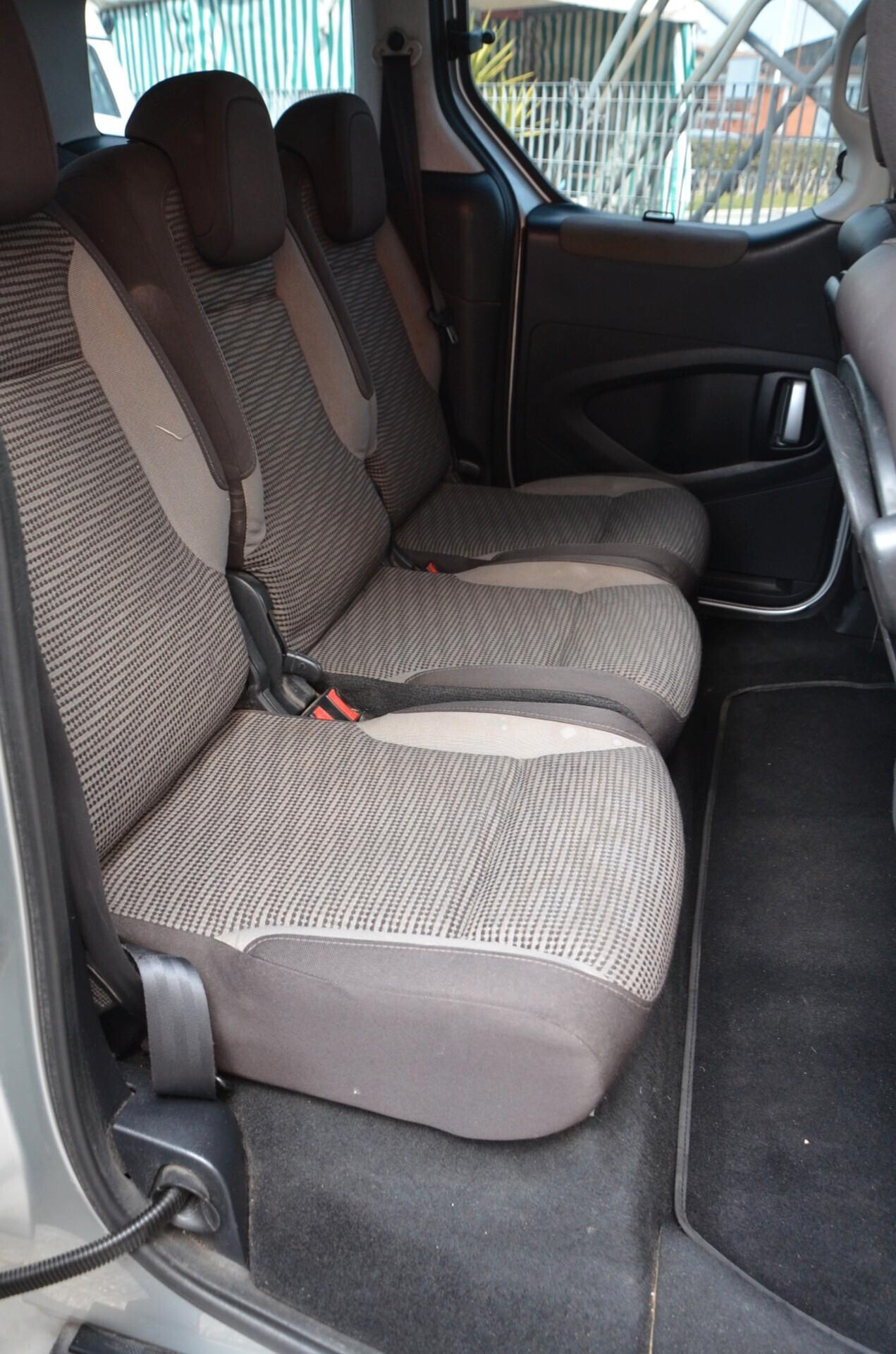 Peugeot Partner Tepee 1.6 HDi 90CV Comfort