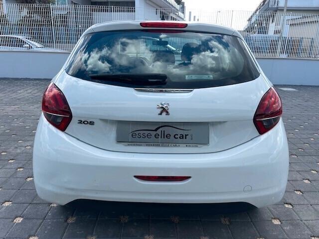 Peugeot 208 1.2 PureTech 82 cv 5 porte Allure 2015