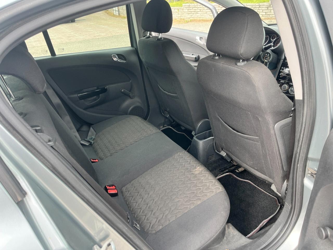 Opel Corsa 1.2 85CV 5 porte GPL-TECH