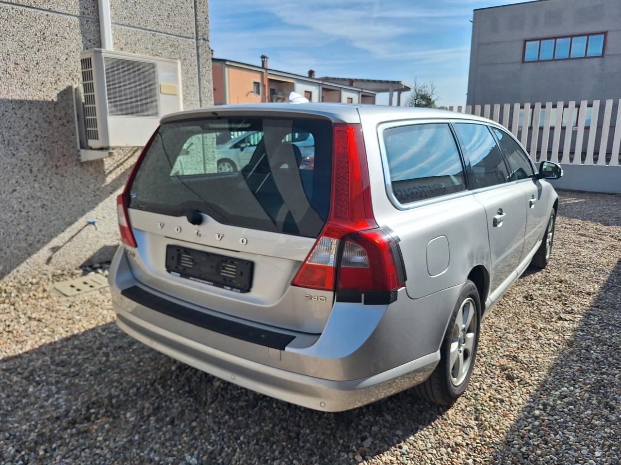 Volvo V70 2.4 d. ,,Automatica