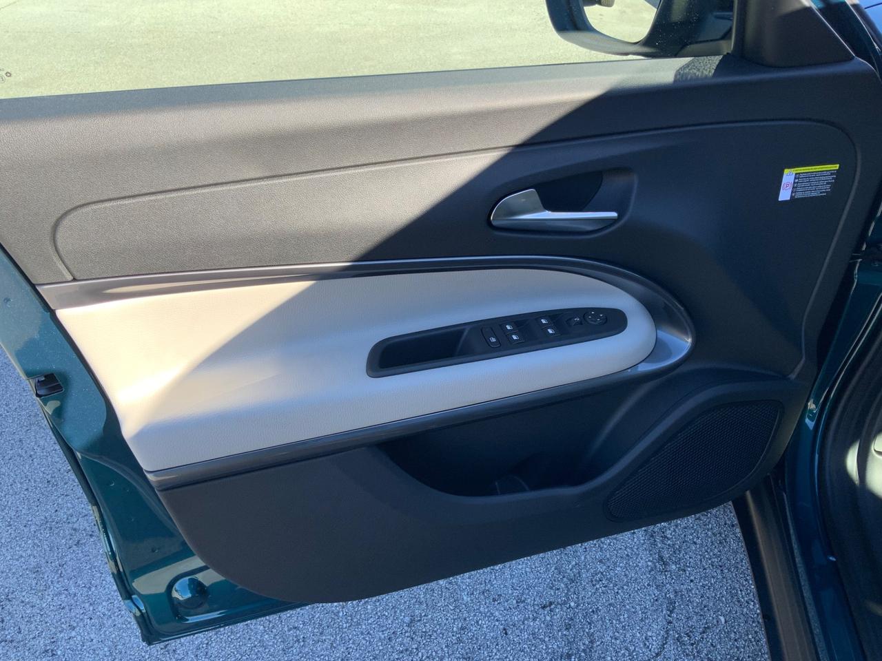 Fiat 600 Hybrid 145 CV DCT MHEV La Prima