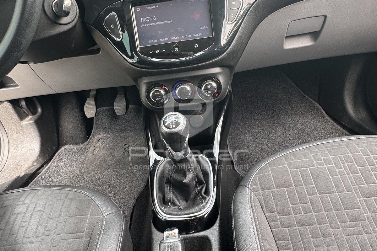 OPEL Corsa 1.2 Coupé Cosmo