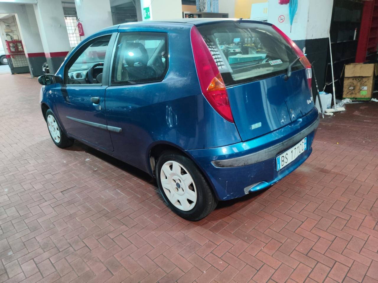 Fiat Punto 1.2i cat 3 porte ELX 60cv