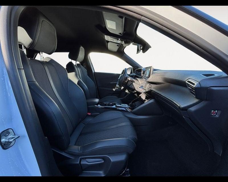 Peugeot 2008 2ª serie PureTech 130 S&S EAT8 GT