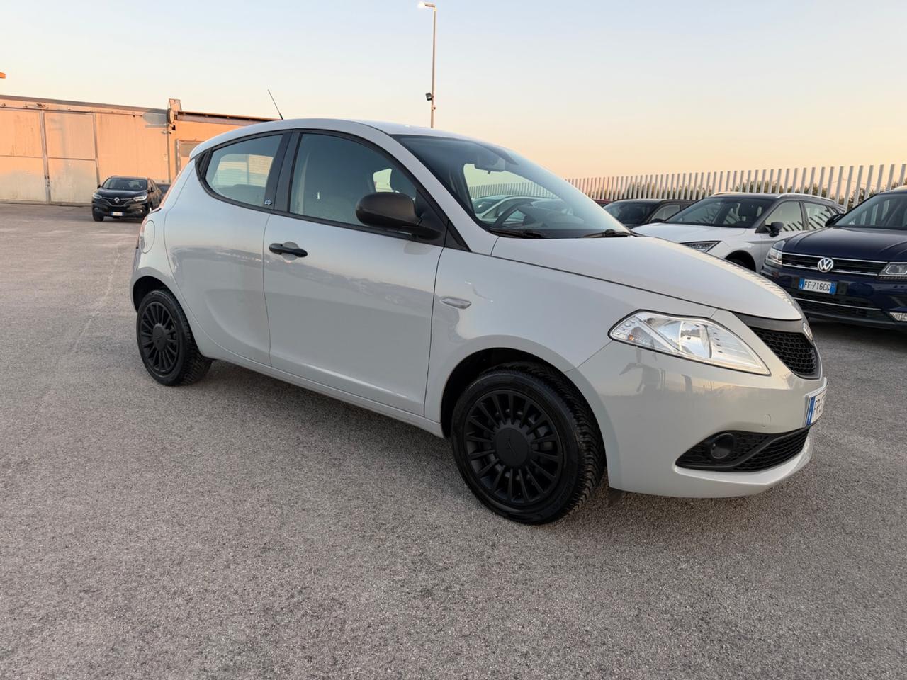 LANCIA YPSILON 1.2 5P 69CV ELEFANTINO BLU MY18