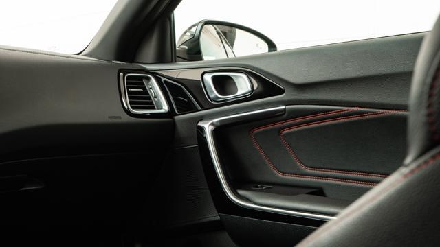 KIA Proceed 1.6 T-GDI DCT GT IVA UNIPRO