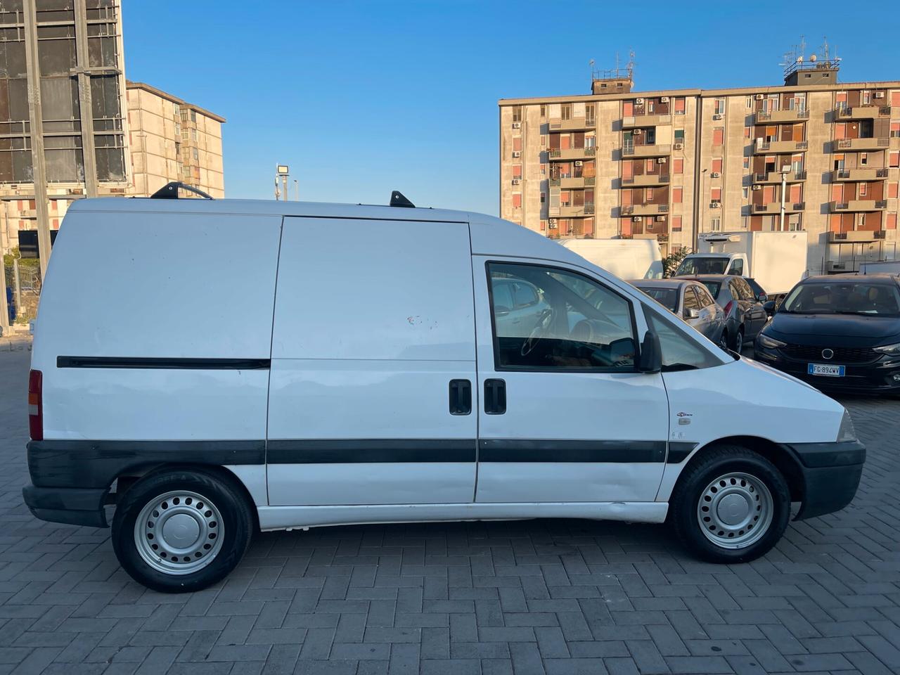 Peugeot Expert 3 posti