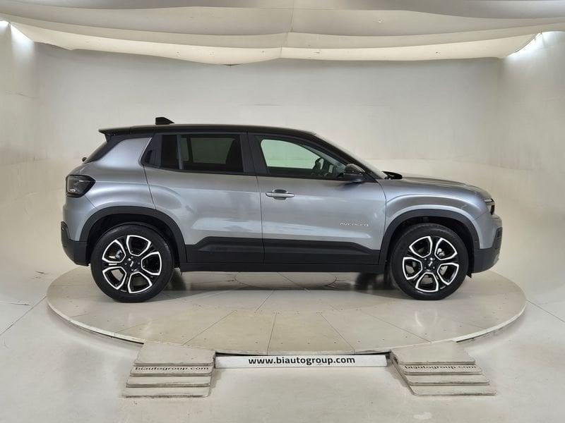 Jeep Avenger 2022 1.2 turbo Summit fwd 100cv