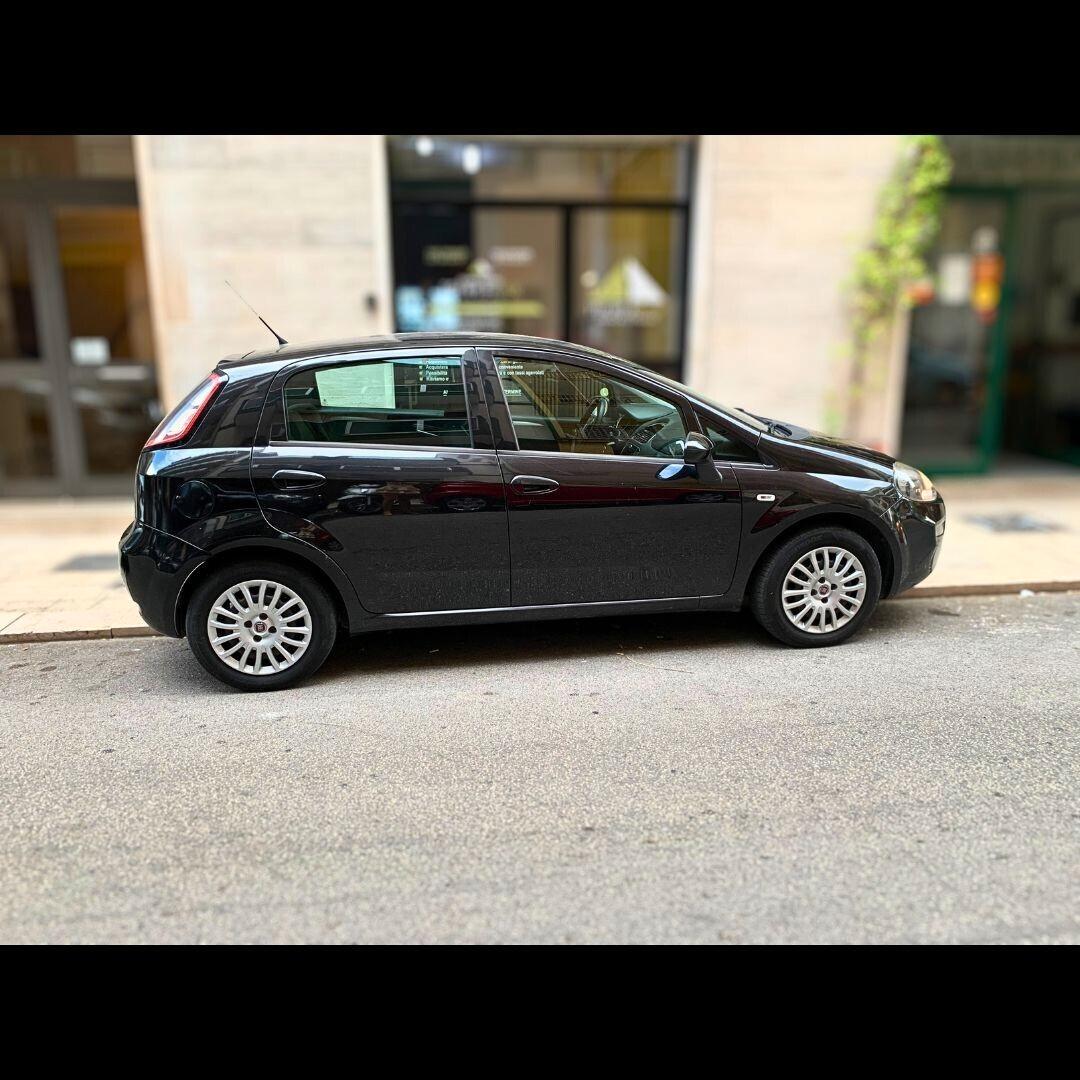 Fiat Punto 1.3 MJT 95 CV Sport