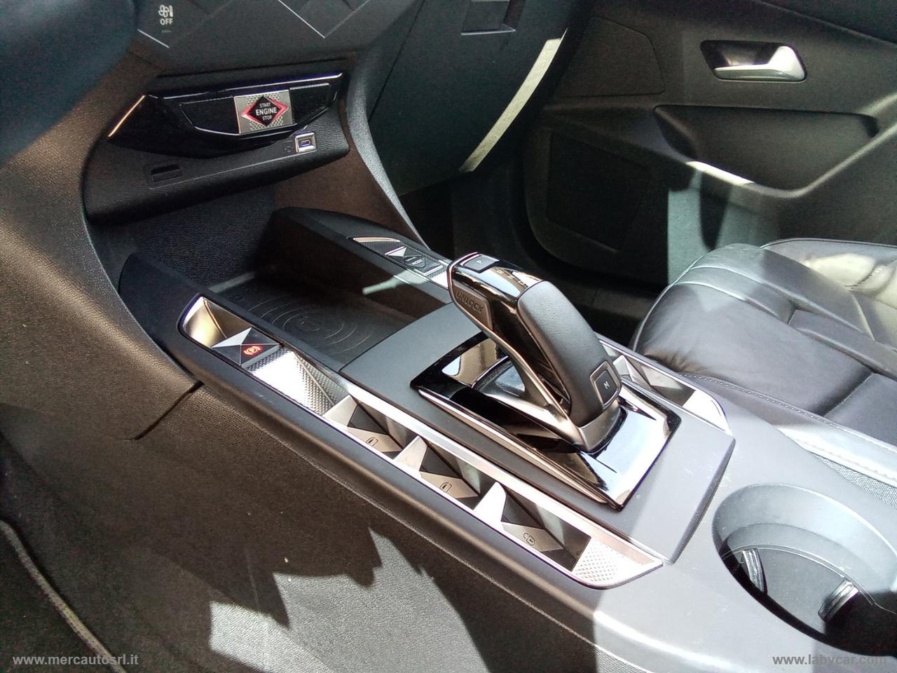 DS AUTOMOBILES DS 3 PureTech 130 aut. Opera