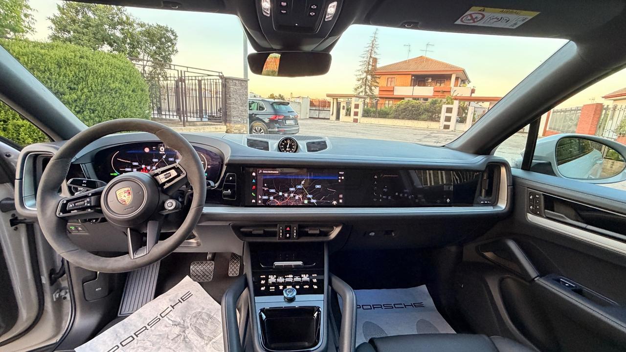 Porsche Cayenne 3.0 V6 E-Hybrid Coupè IVA ESPOSTA ITALIANA