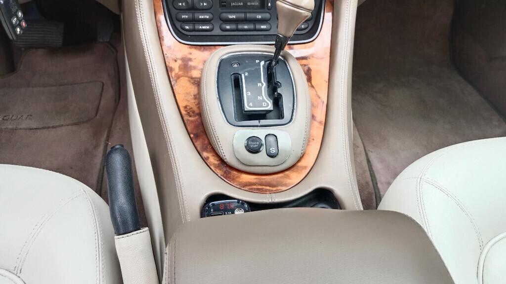 Jaguar XJ8 - 3.2 - ASI - allestimento sport -