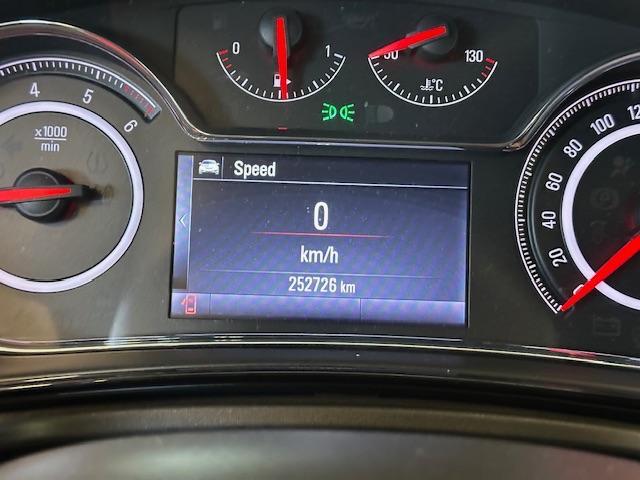 OPEL INSIGNA 2.0 cdti 140cv NEOPATENTATI