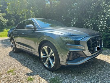 Audi Q8 50 TDI 286 CV quattro tiptronic Sport