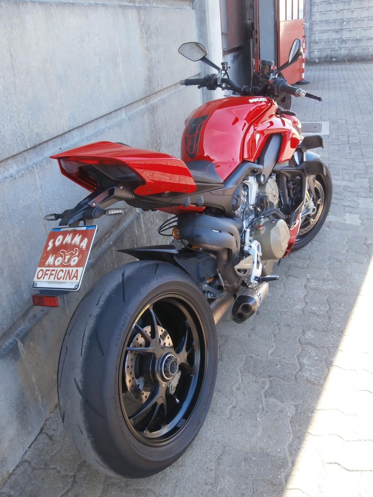 Ducati Streetfighter V4 1100 S (2020) passaggio incluso