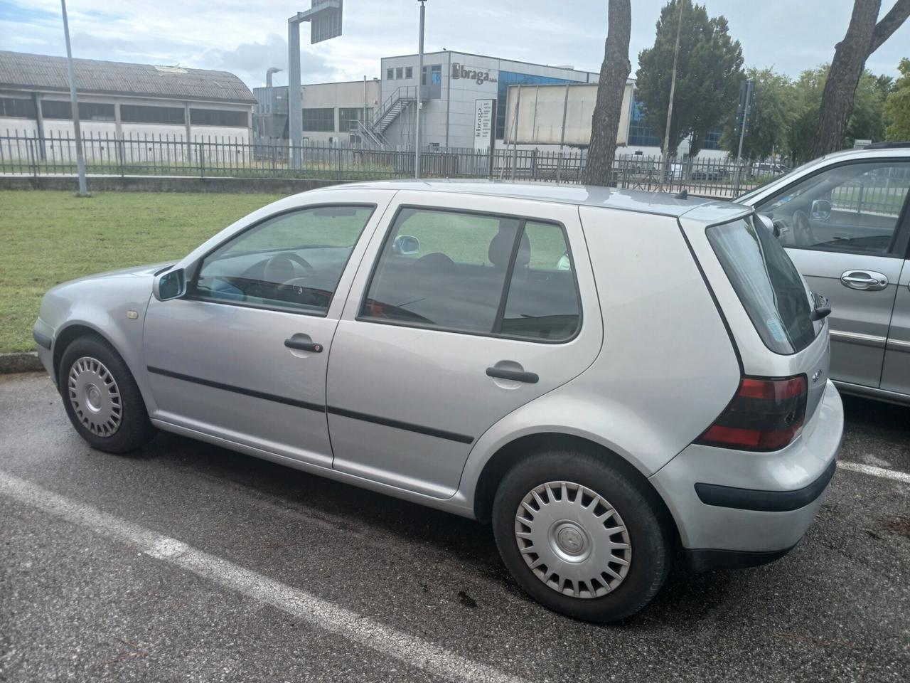Volkswagen Golf 1.9 TDI/110 CV cat 5 porte Highline