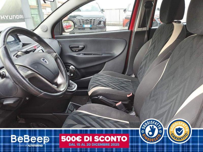 Lancia Ypsilon 1.2 GOLD 69CV MY16