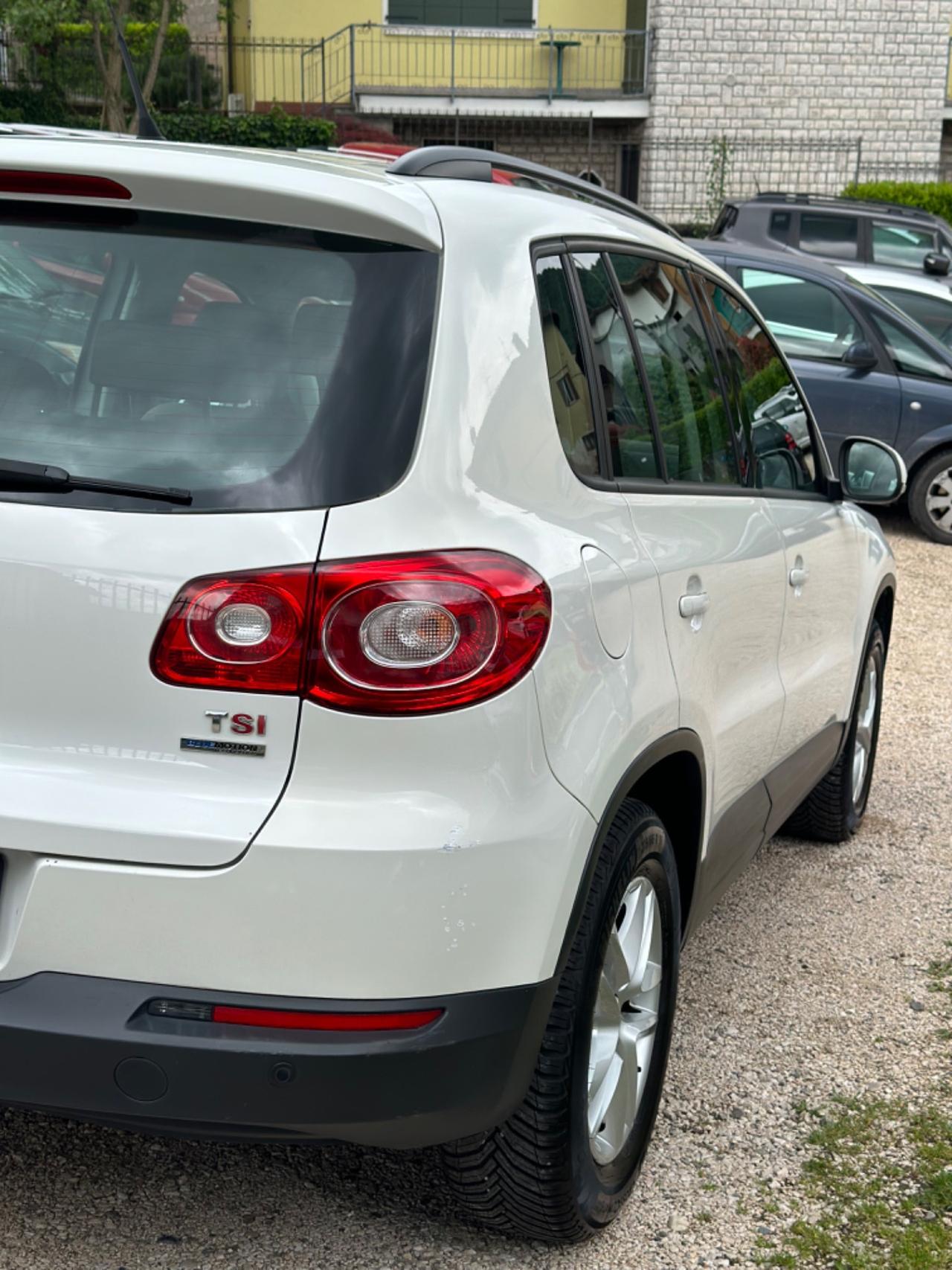 Volkswagen TIGUAN 1.4 TSI BLUEMOTION UNICOPR KMCERT