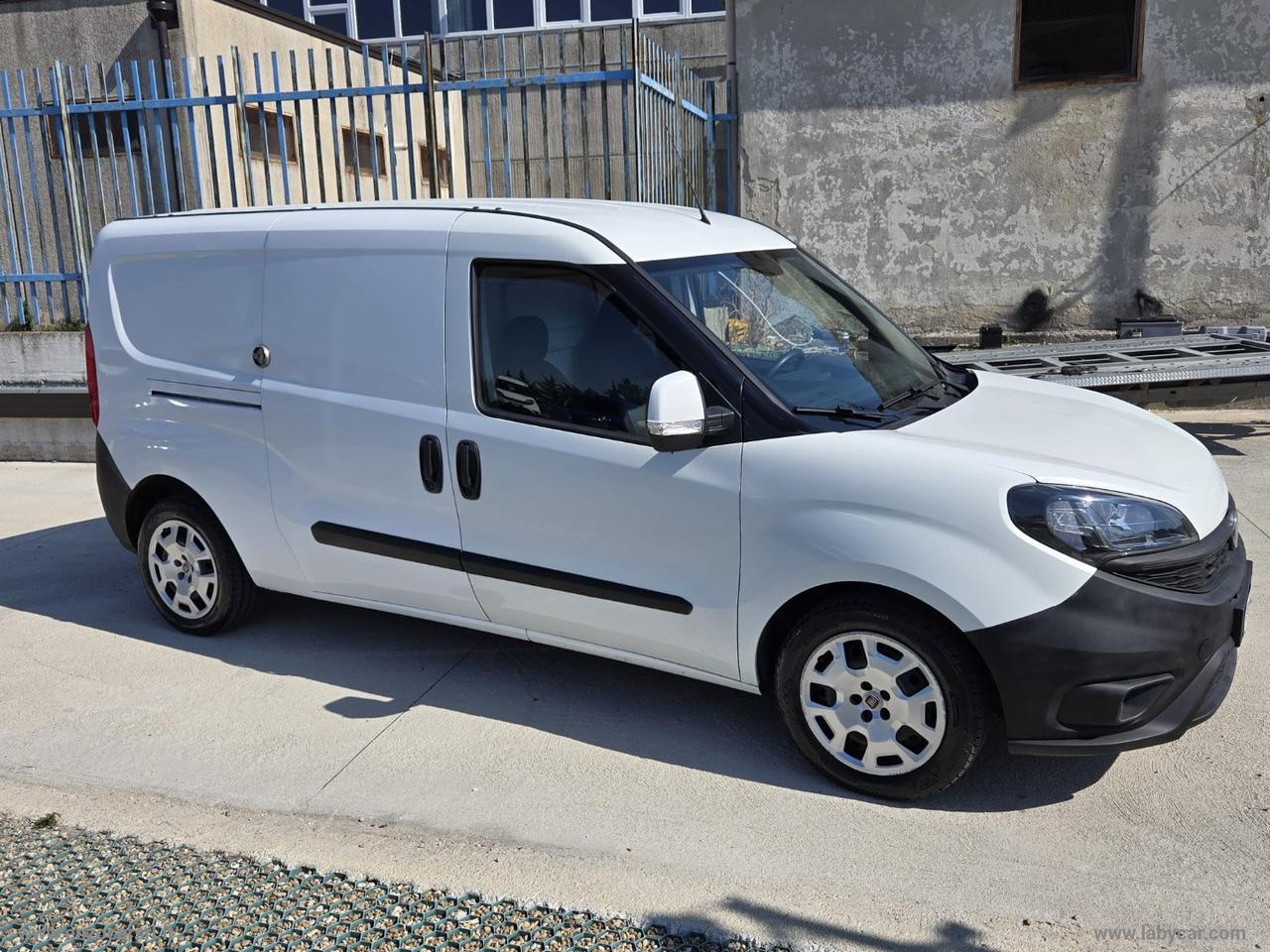 Doblò 1.6 MJT 120CV S&S Lounge Maxi