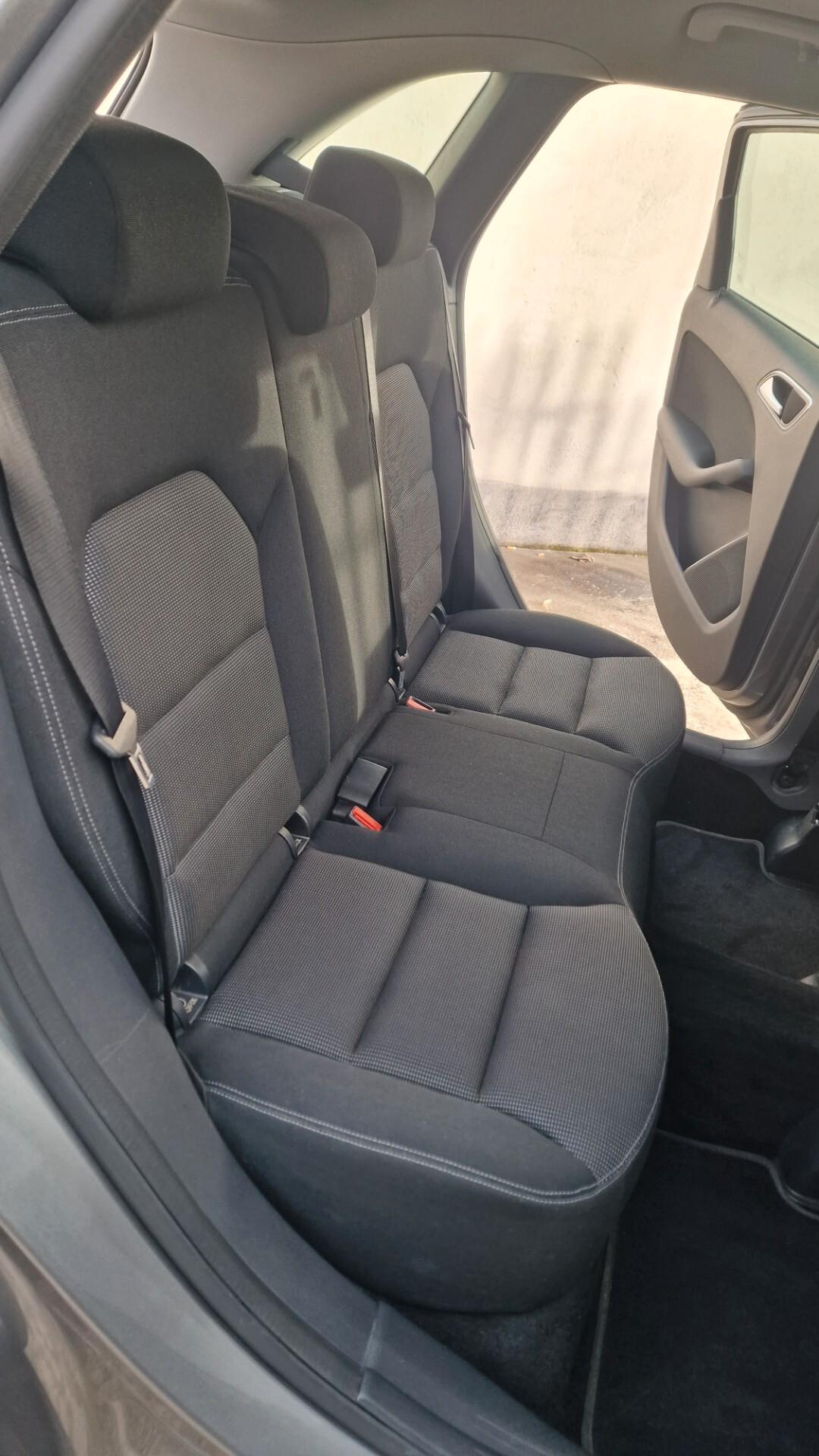 Mercedes-benz B 180 CDI BlueEFFICIENCY Premium