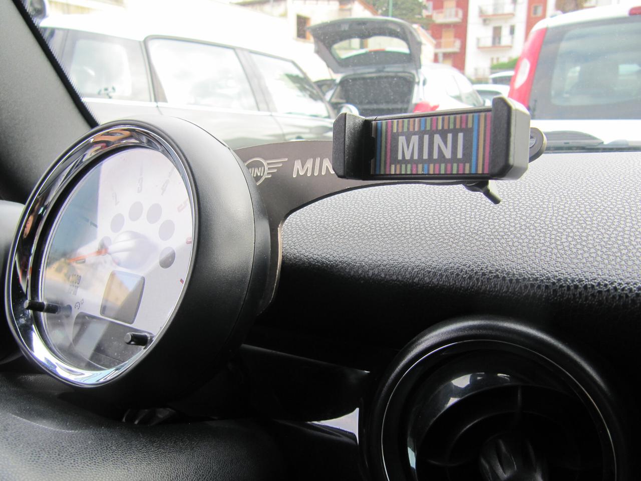 Mini 2.0 16V Cooper D Cabrio Automatica