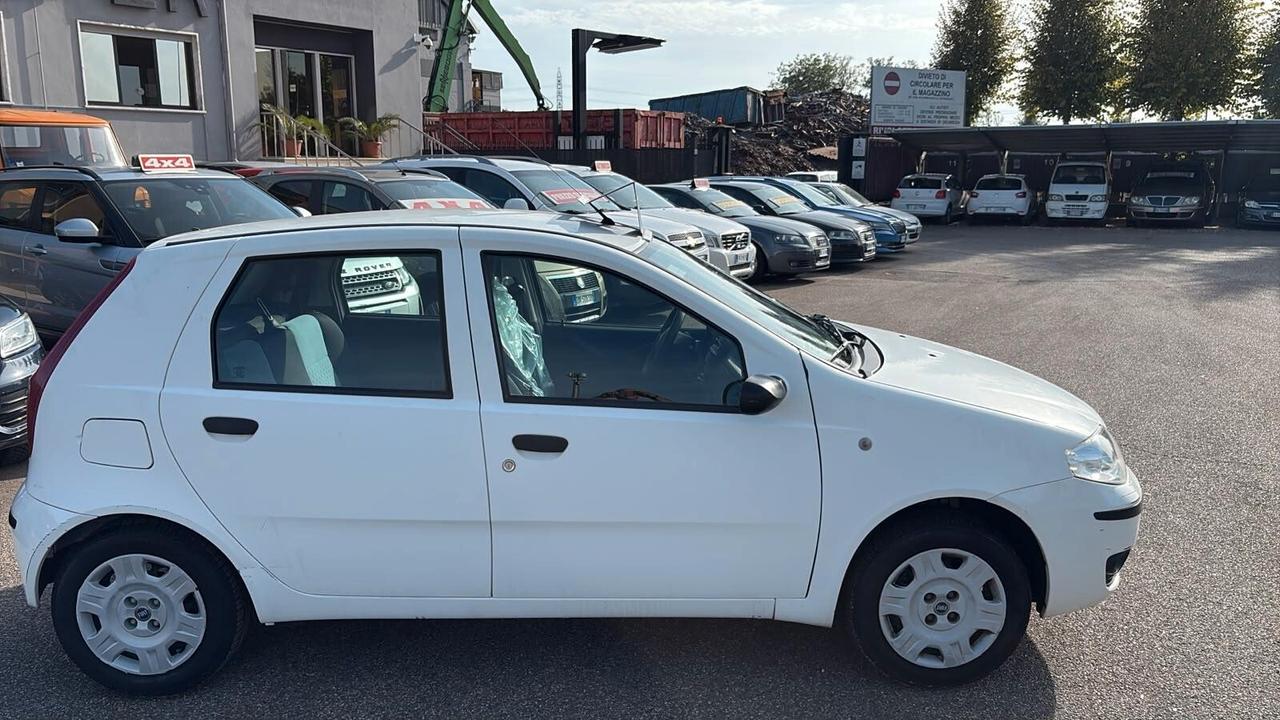 Fiat Punto 1.2 Natural Power(Auto ex-comune di torino)