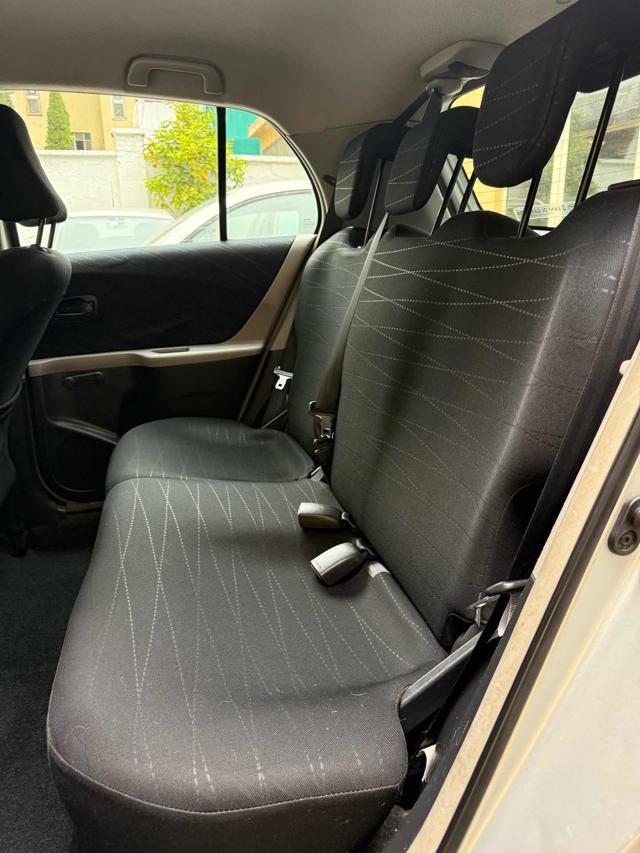 TOYOTA Yaris 1.4 D-4D 5 porte Sol